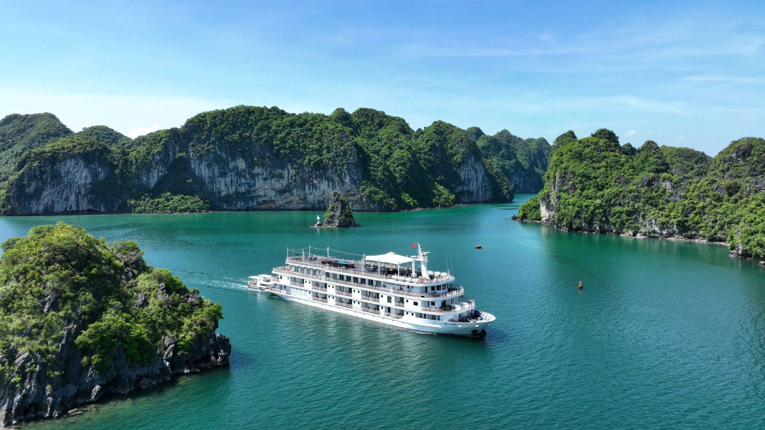 Ha Long Bay Cruise